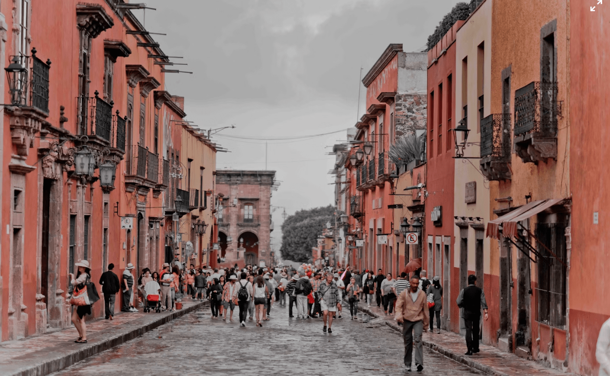 Troubled Clef Studios is a private recording studio located in San Miguel de Allende, Mexico
